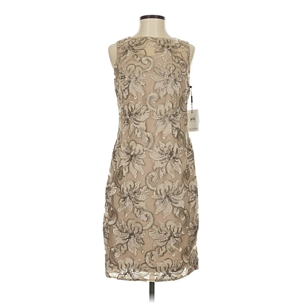 NWT Stunning Calvin Klein Dress - Size 4